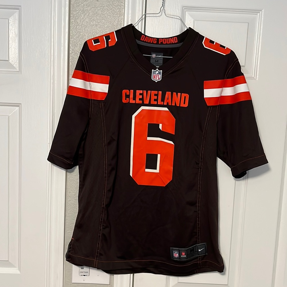 2018 Baker Mayfield home jersey